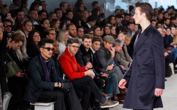 fashion month, fashion faux pas, clothing faux pas, fashion fopax, fashion fopa, fashion faux pas for guys, Famous men dressed elegantly in the front row at a fashion show