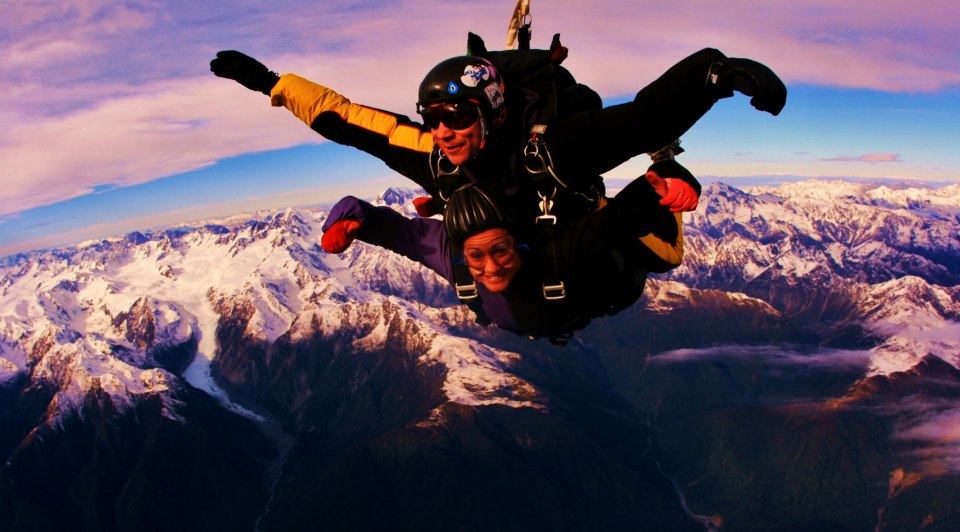 Where can i go skydiving, best places to skydive, skydiving places, best places to skydive in the world, best places to skydive, best skydiving in the world, best places to go skydiving, places to go skydiving, best places to go skydiving in the world, best skydiving spots in the world, best places in world to skydive, best skydiving, best skydiving in usa