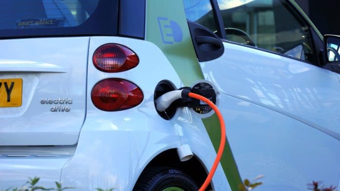 electric cars, electric vehicles, battery-powered cars,