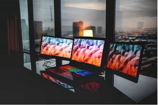 multi monitors
