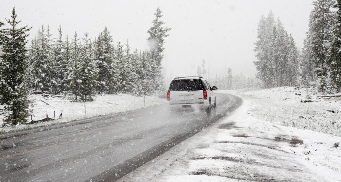tips for driving in the snow, winterize your car, winterize car, winterize, how to winterize your car