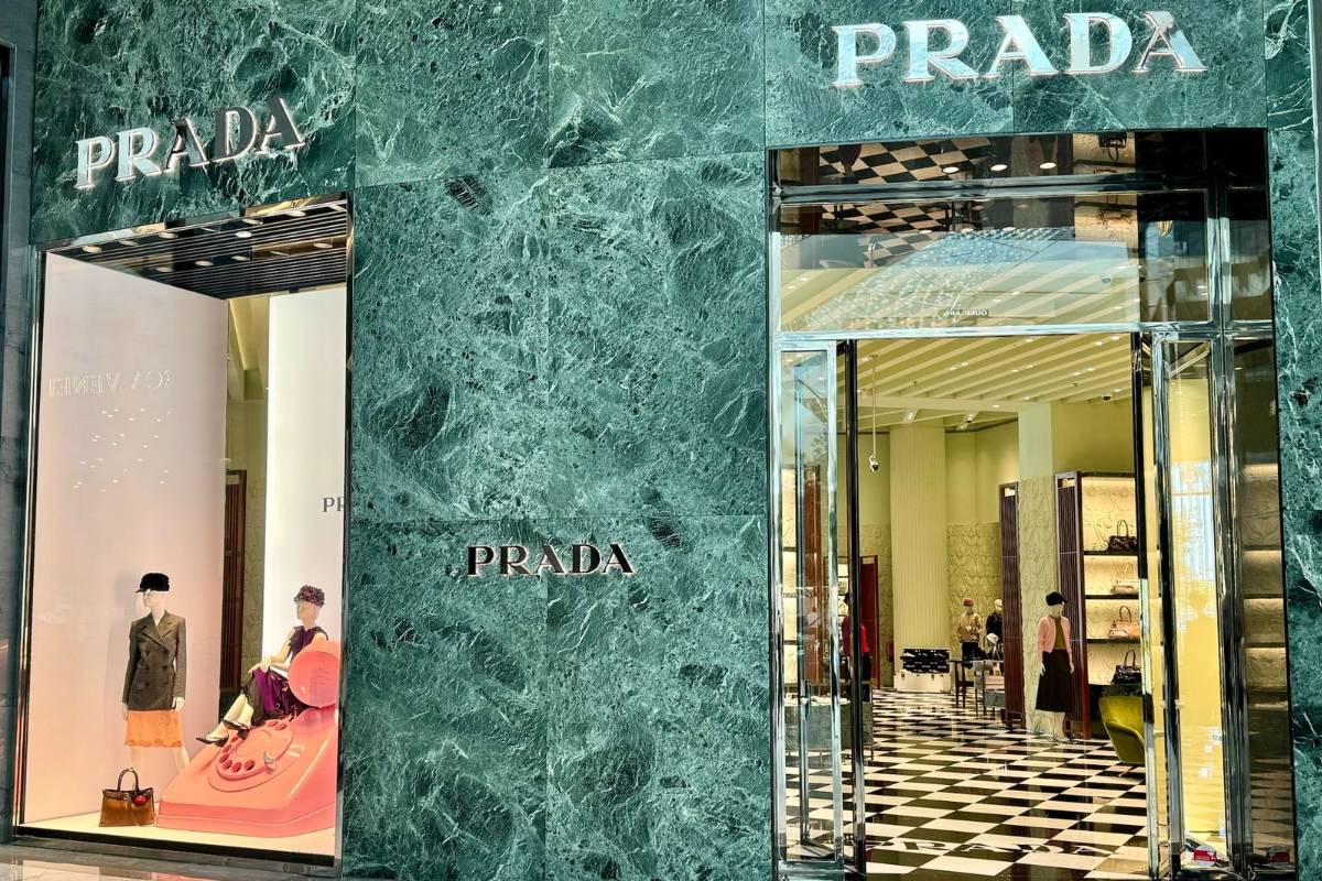 Prada CFO Considers Dual Stock Listing But Defers Commitment