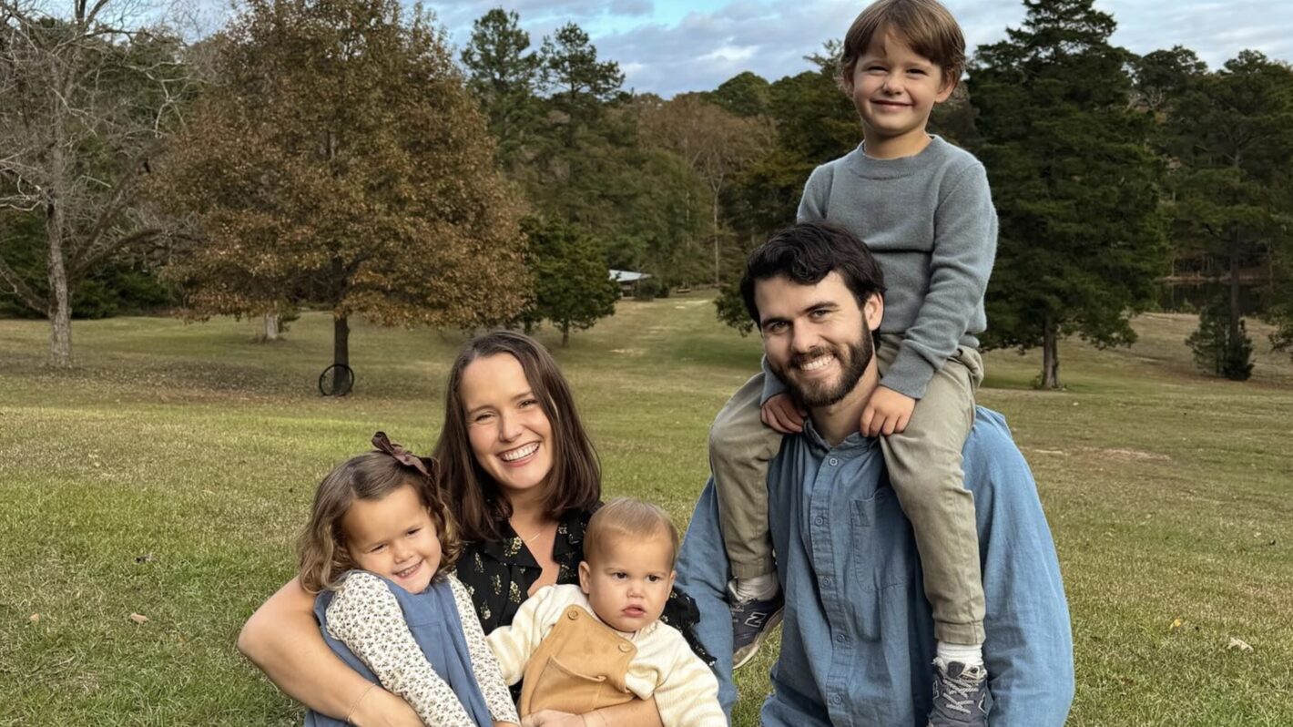 Mary Kate Robertson’s $15 Million Net Worth and Income